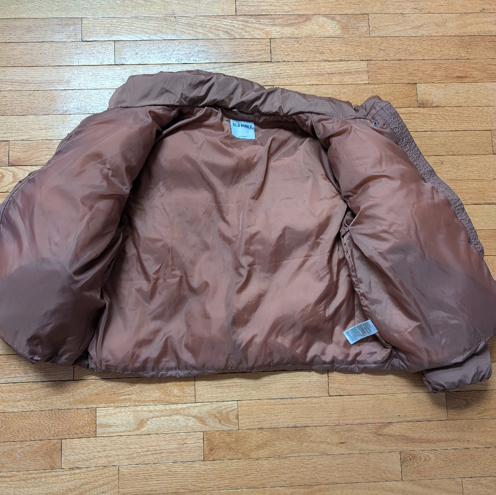 Quilted Puffer Jacket - Picture 9 of 10